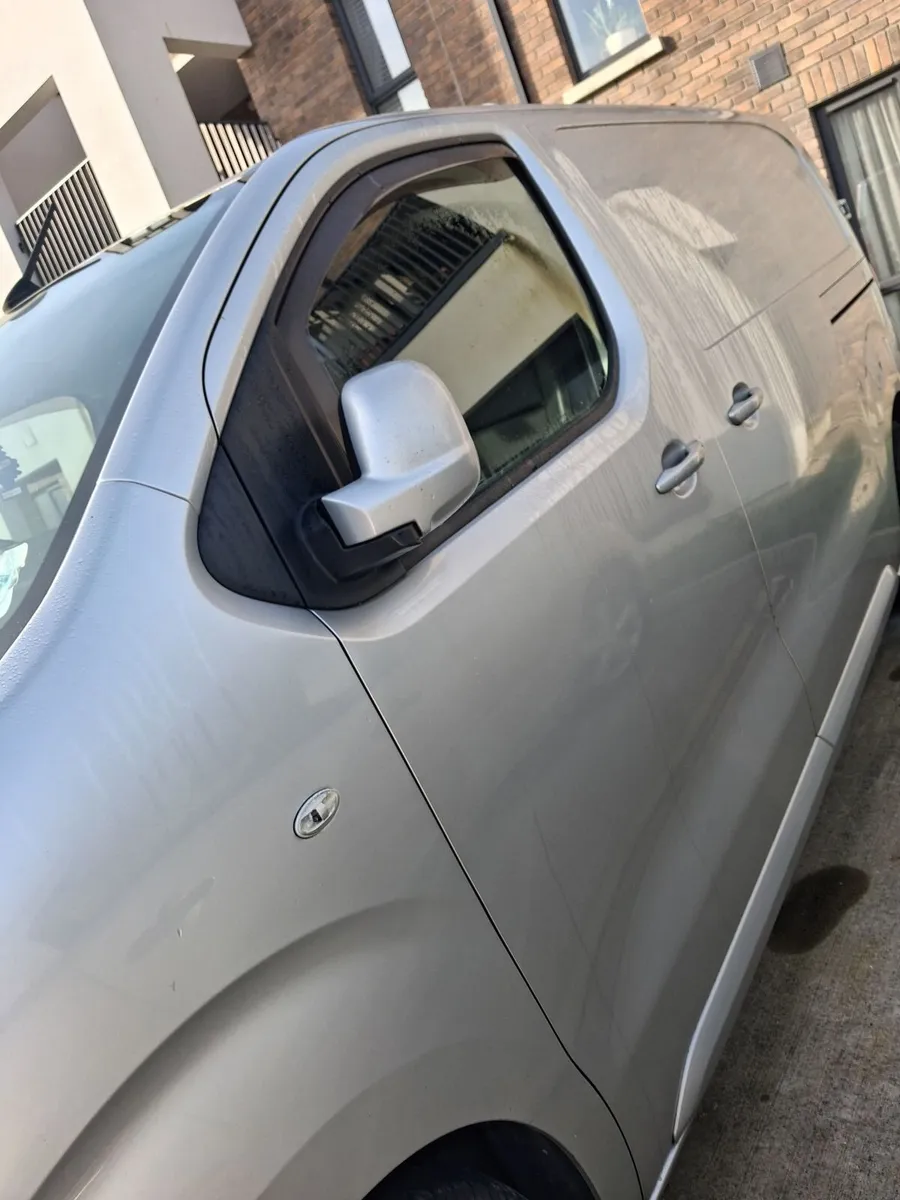 Peugeot Expert 2018 - Image 2