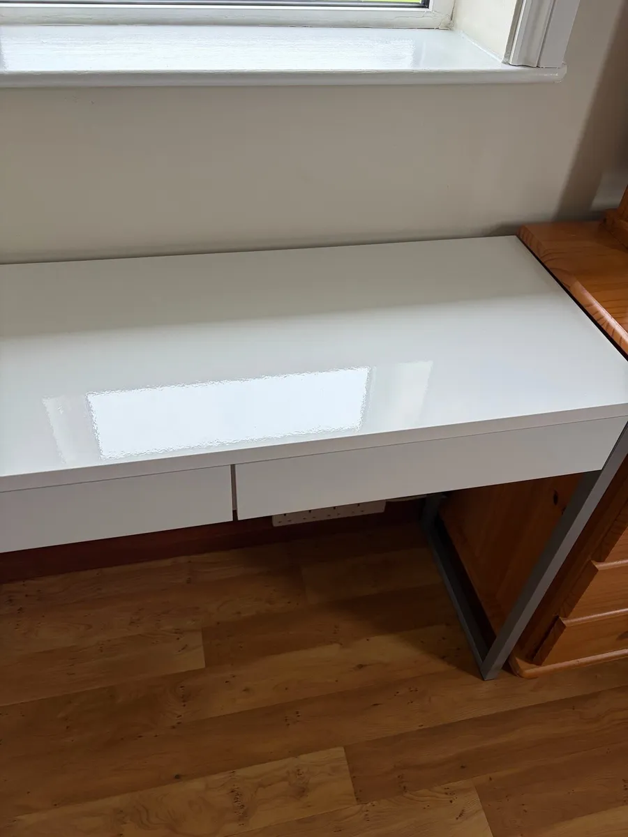 White desk / vanity table - Image 4