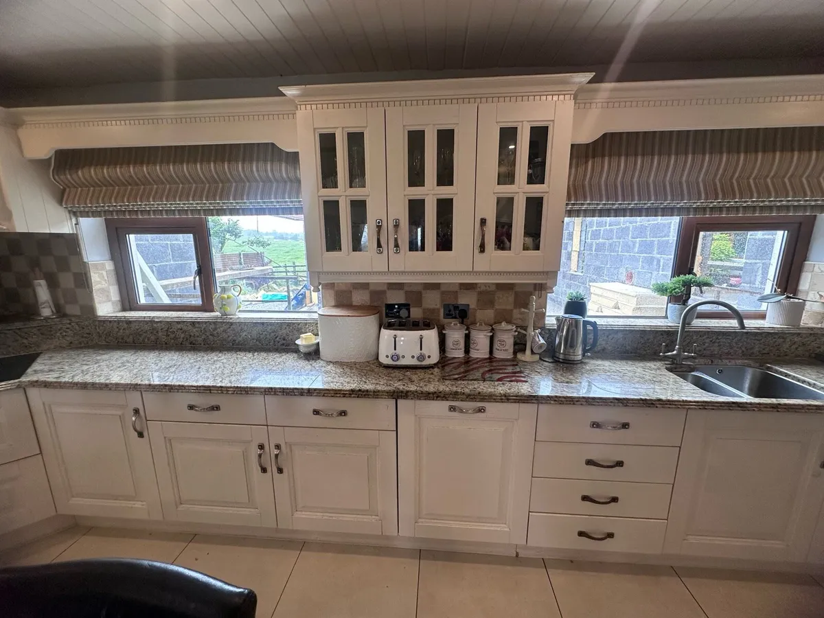 Kitchen - Image 1