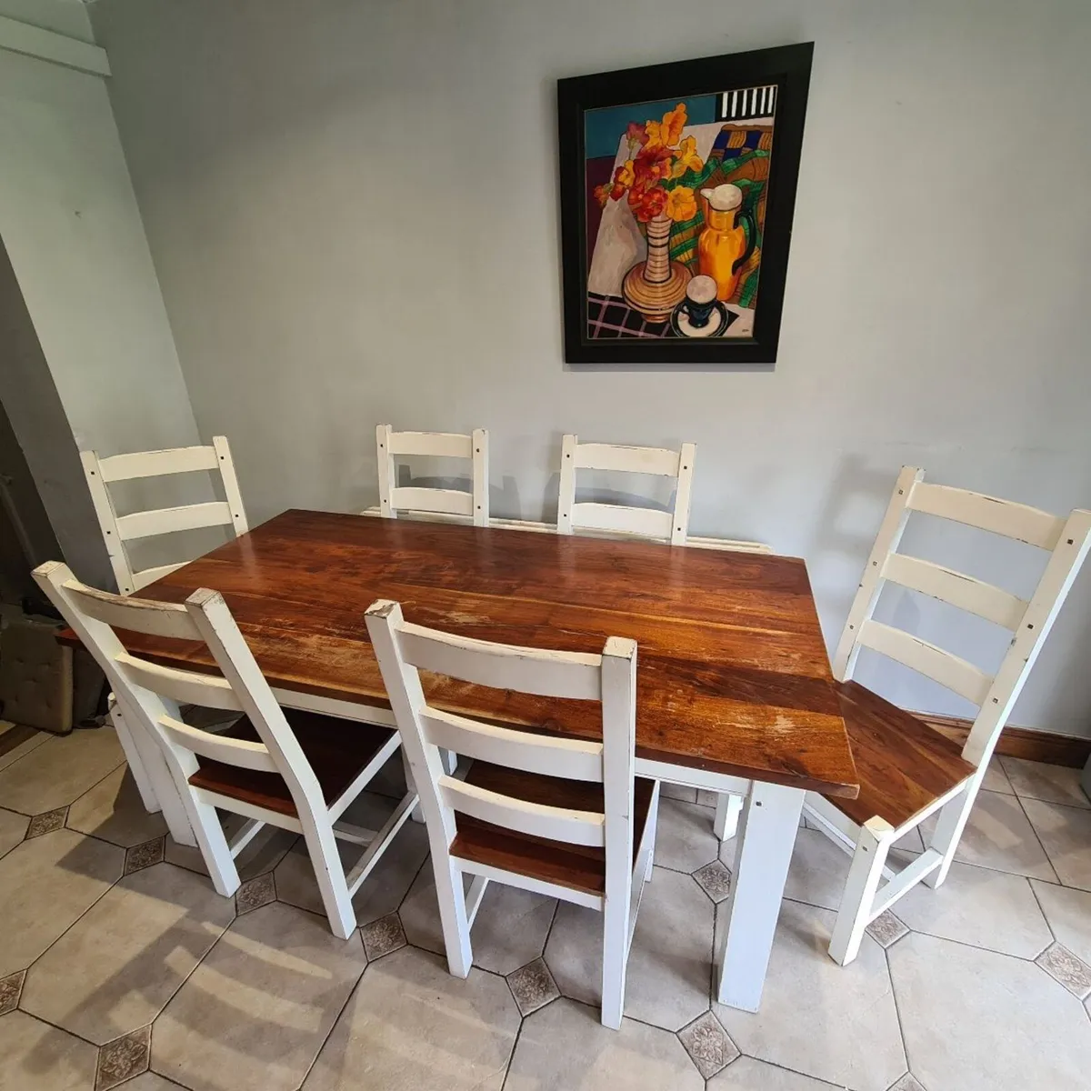 Dining table and chairs - Image 1