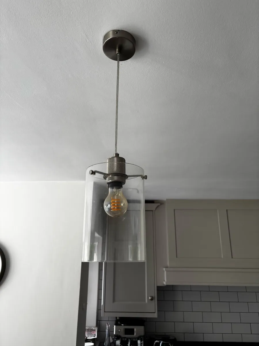 3-Light Pendant Bar + 2 Matching Single Pendants - Image 3