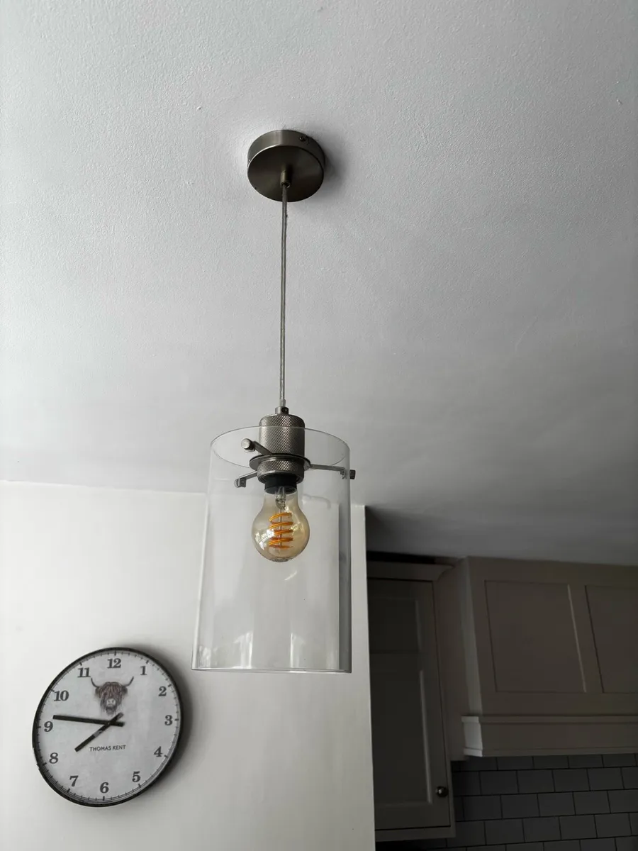 3-Light Pendant Bar + 2 Matching Single Pendants - Image 4