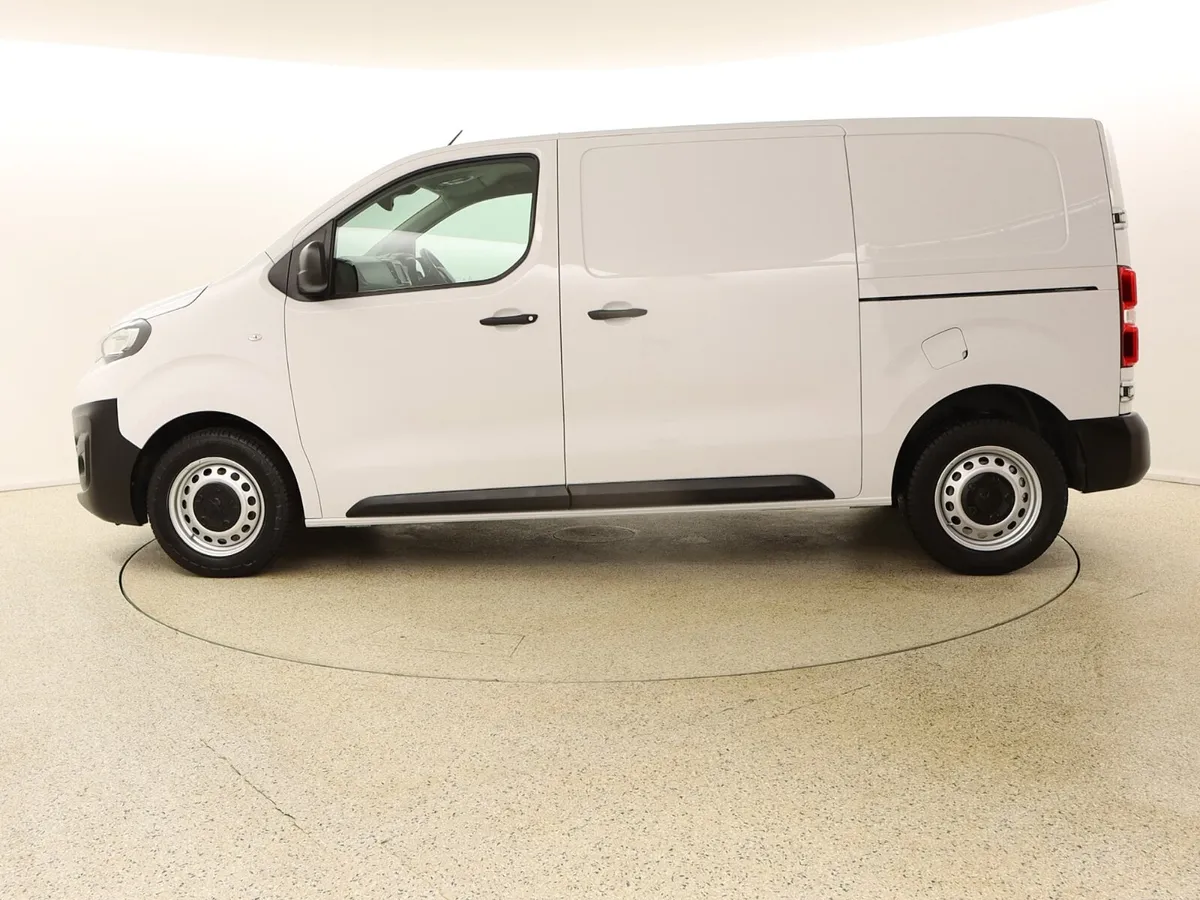 2023 Peugeot Expert Professional Prem 2.0 HDI 145 - Image 4