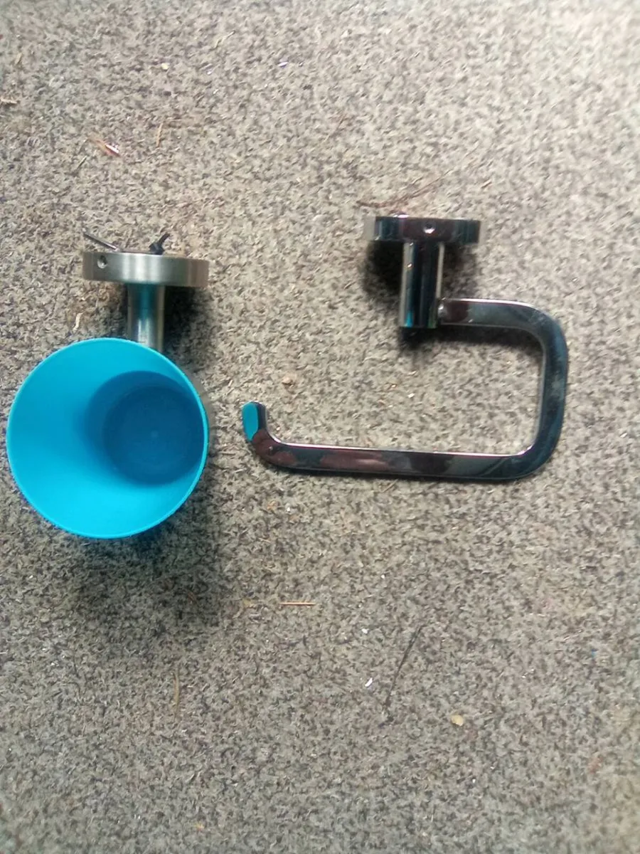TOILET.  ROLL. HOLDER. AND. GLASS. HOLDER - Image 4