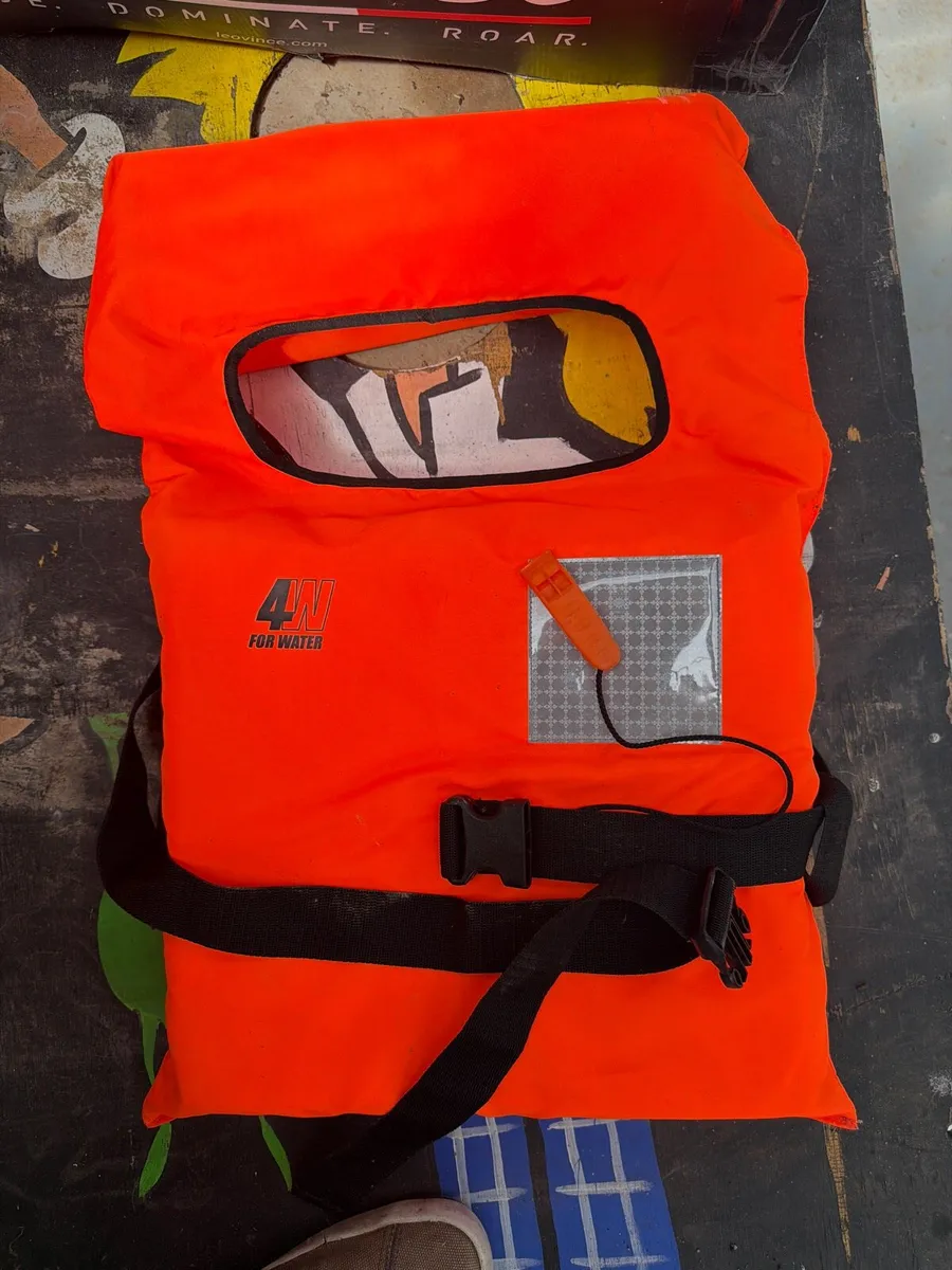 Life jackets x 6