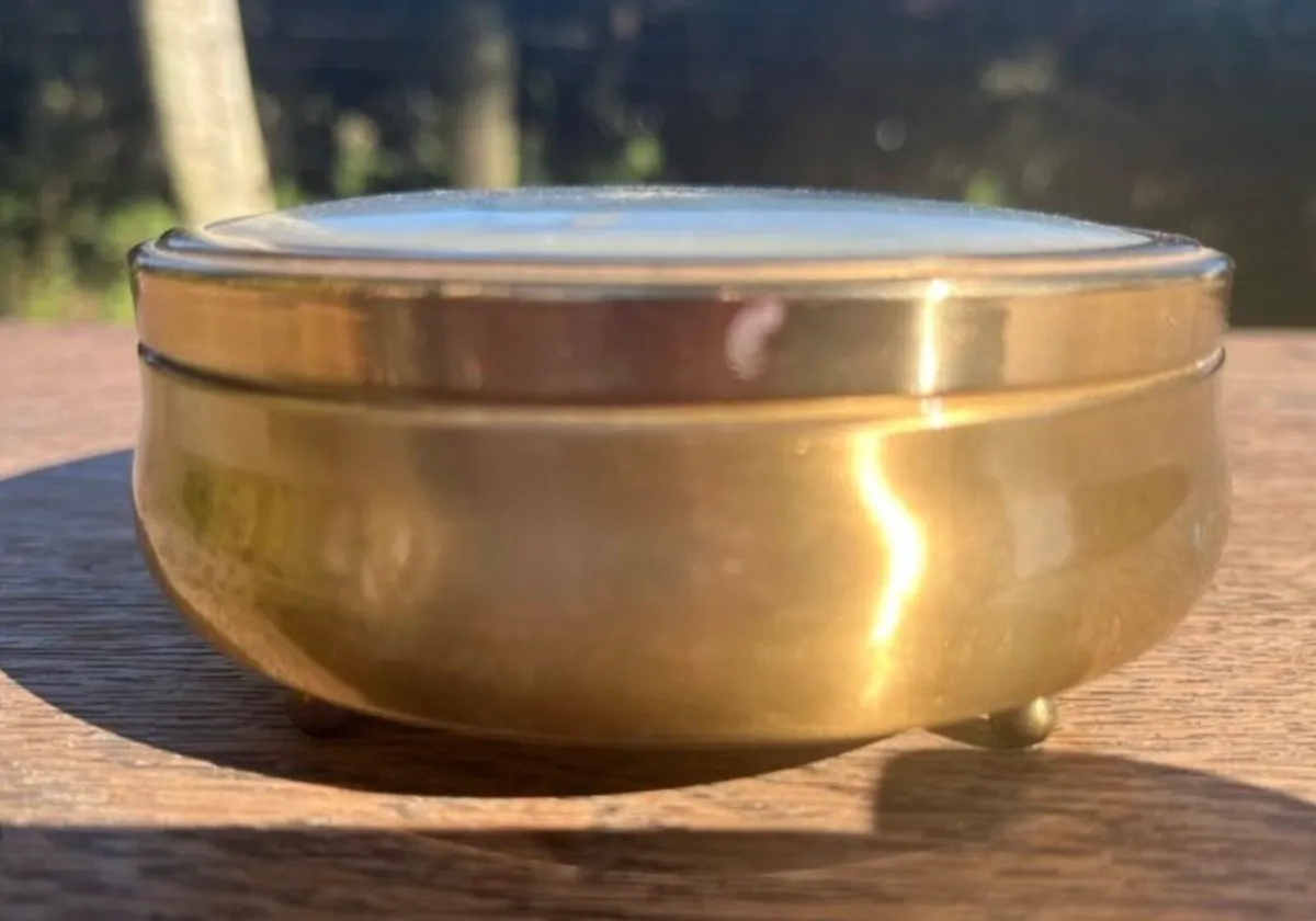1970s brass footed trinket box - Image 2