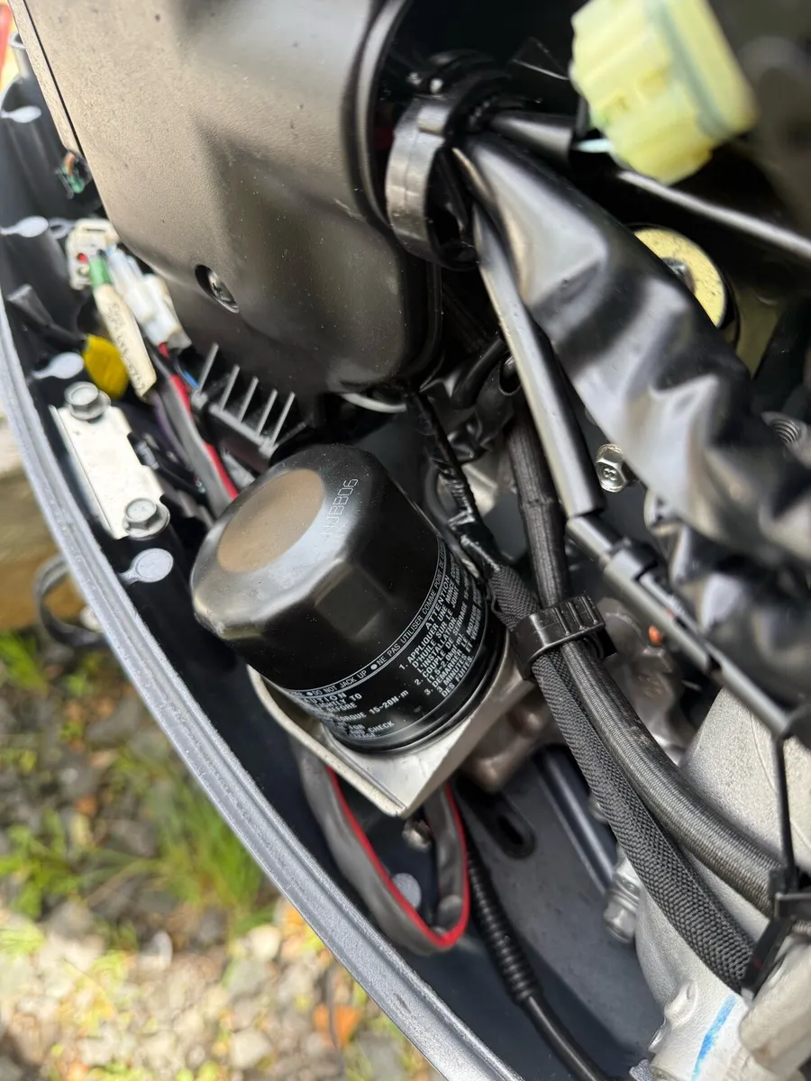 2022 Yamaha 115 4 stroke outboard - Image 4
