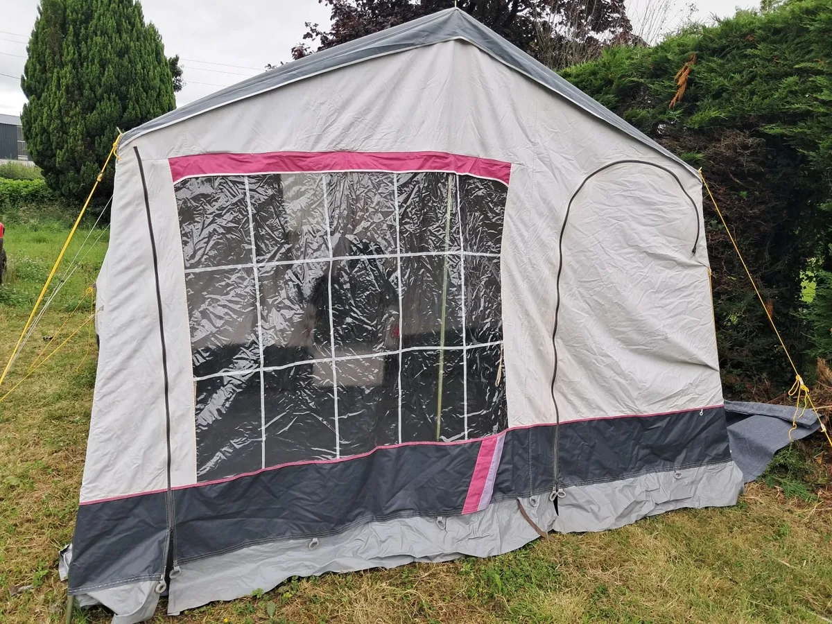 Trailer tent - Image 3