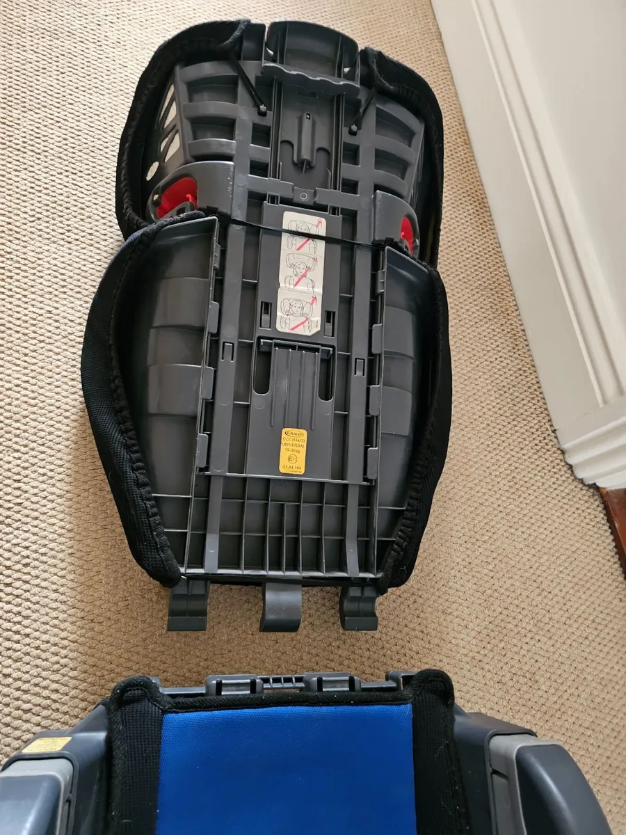 Graco car seat & booster - Image 2