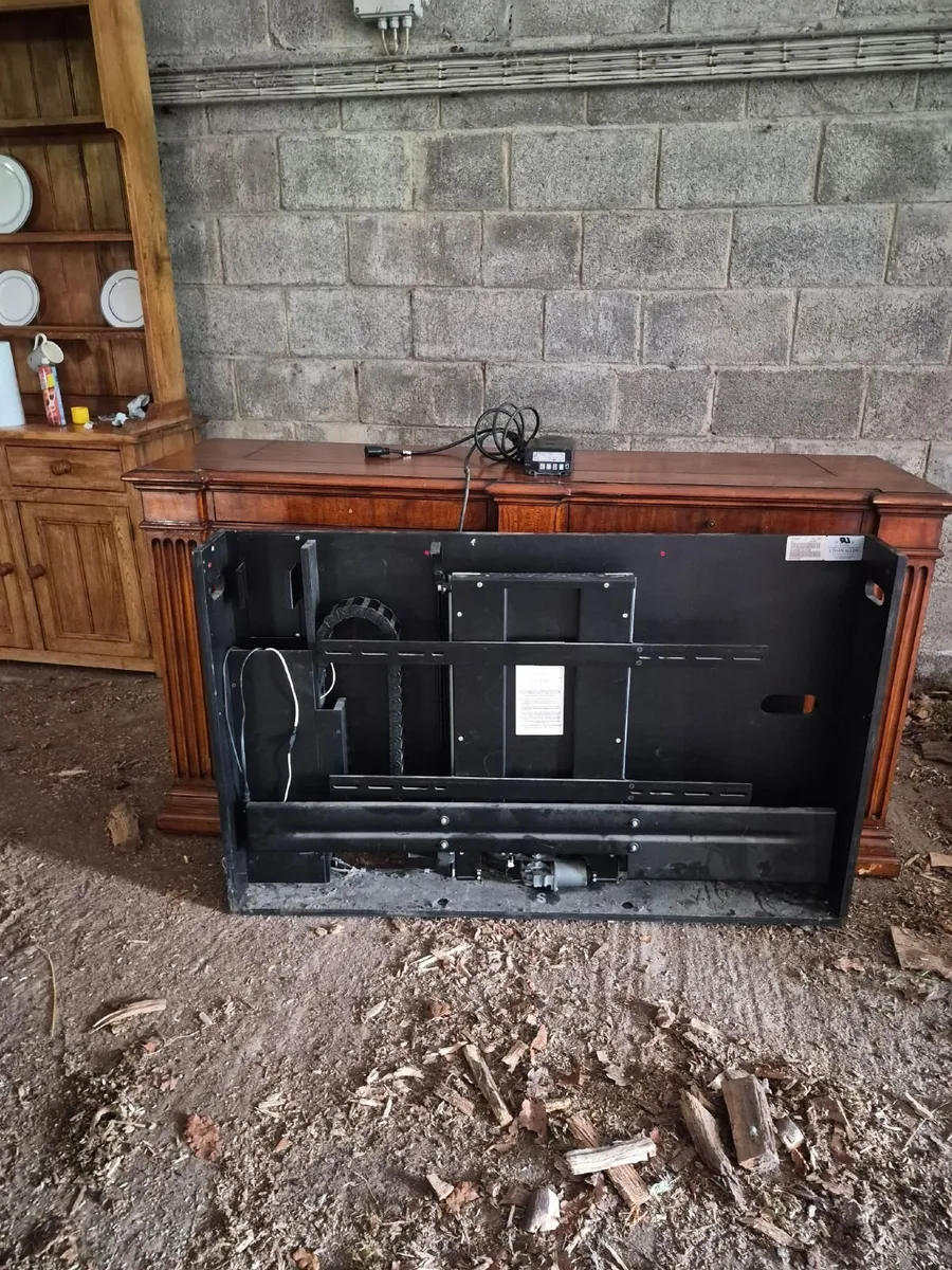 TV media center - designed for TV to disappear - Image 4