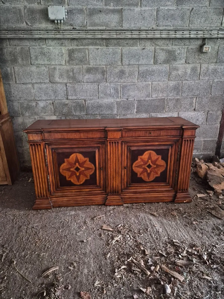 TV media center - designed for TV to disappear - Image 1