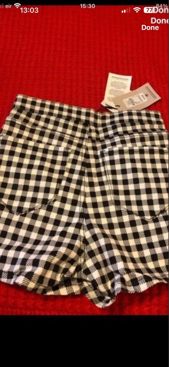 Girls BNWT shorts size 6 €5 - Image 2