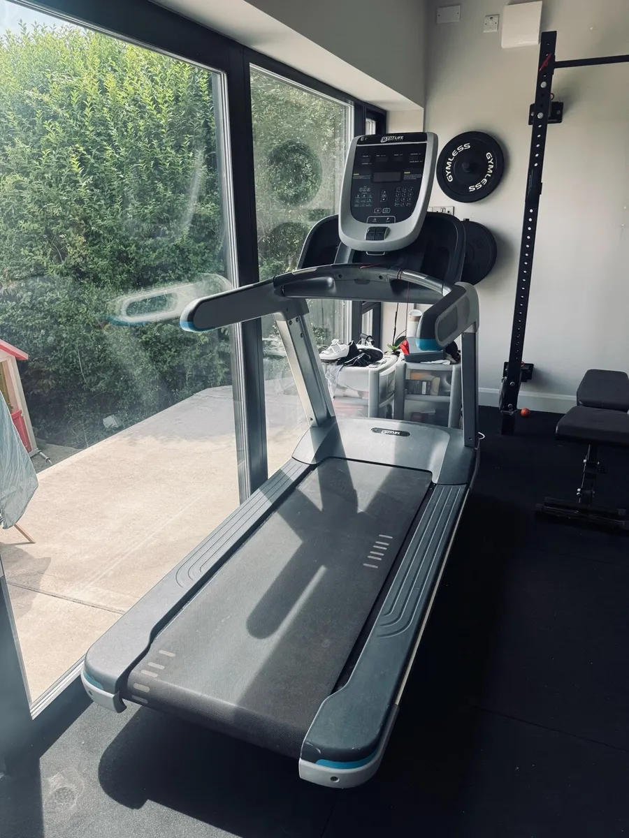Precor commercial treadmill