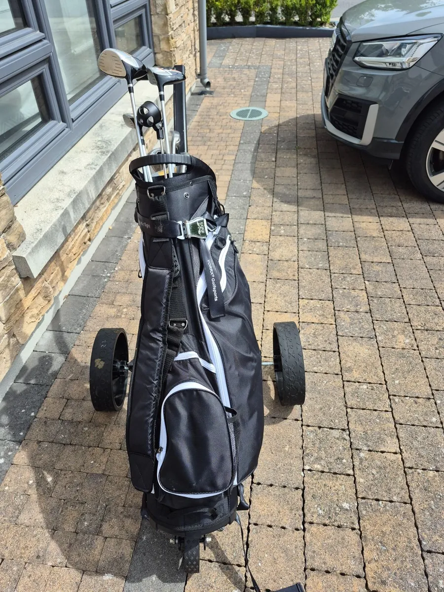 Left-Handed Wilson X31 Beginner Golf Set with Bag - Image 4