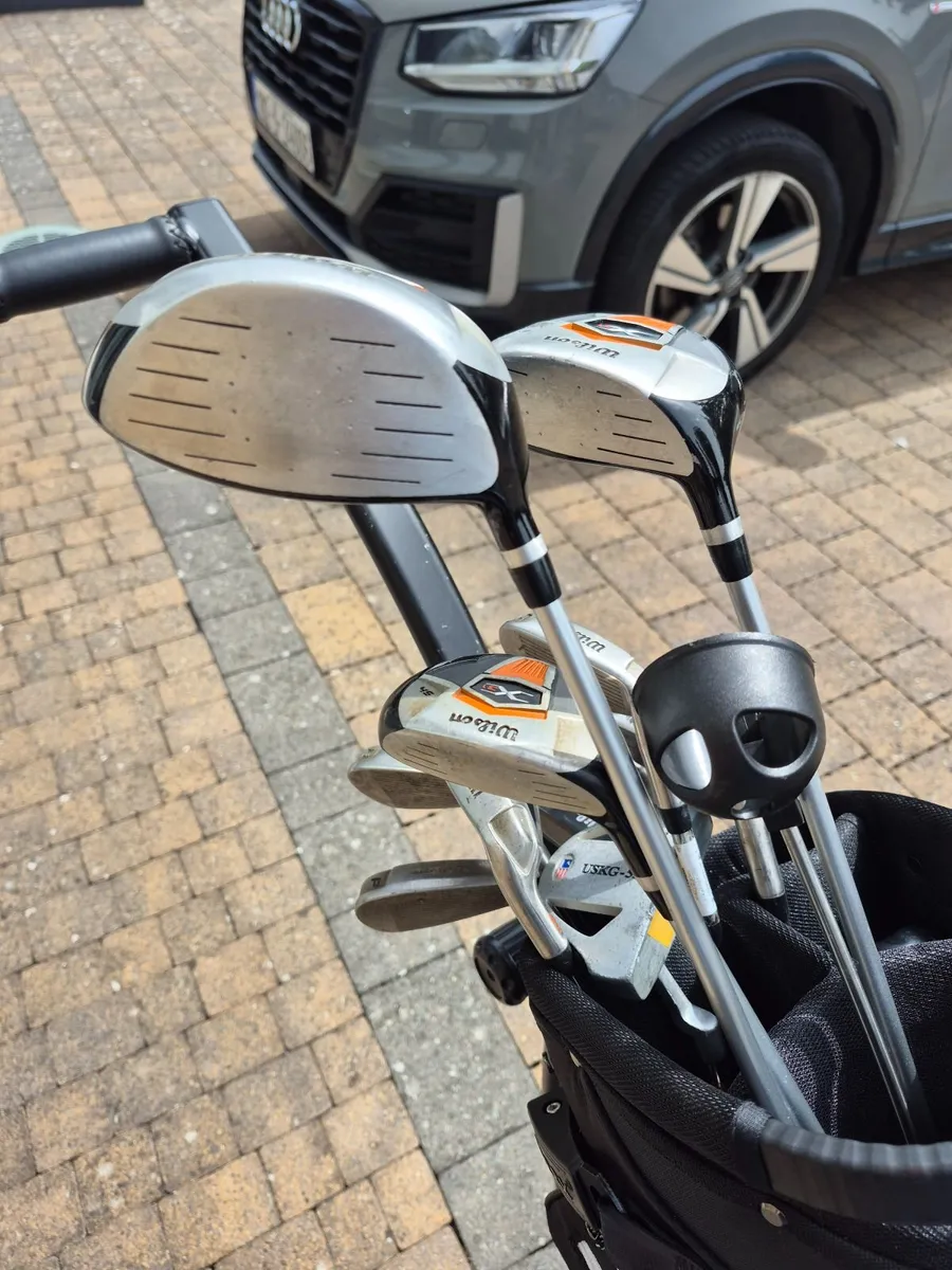 Left-Handed Wilson X31 Beginner Golf Set with Bag - Image 3