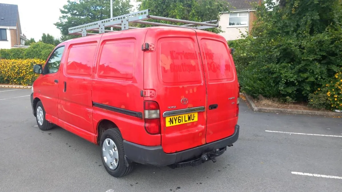 Toyota hiace - Image 3