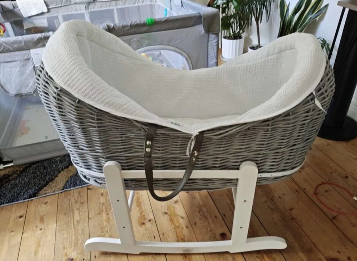 Moses Basket - Image 2
