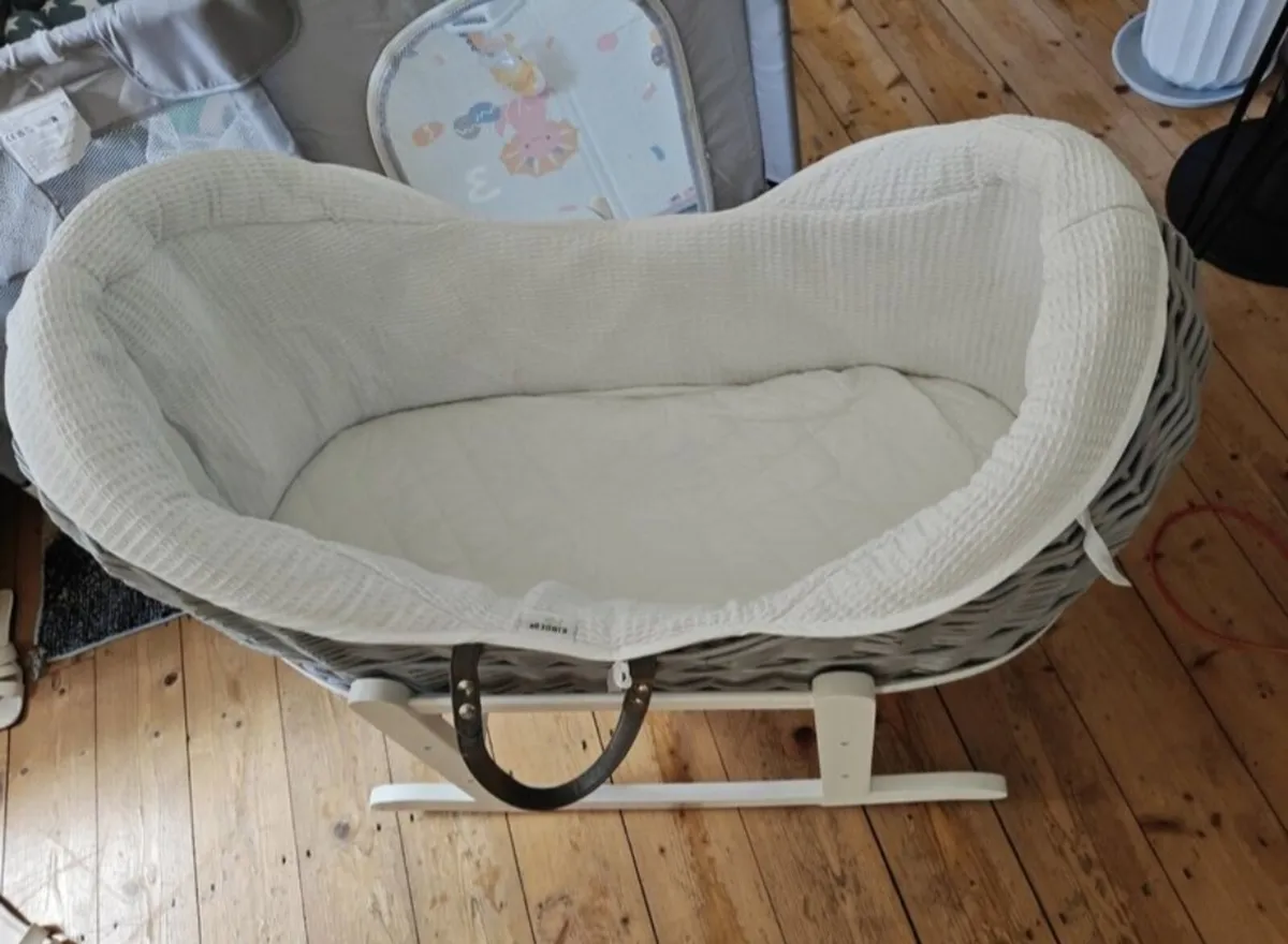Moses Basket - Image 3