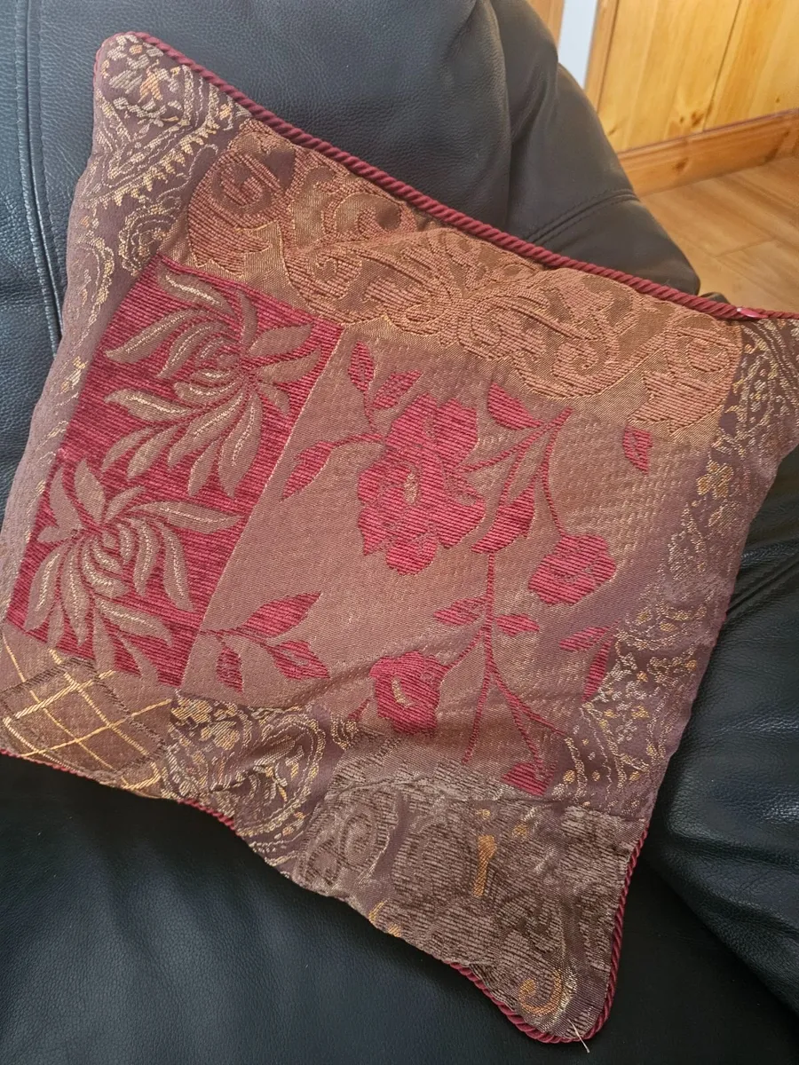 Selection of cushions, 8 in total - Image 4