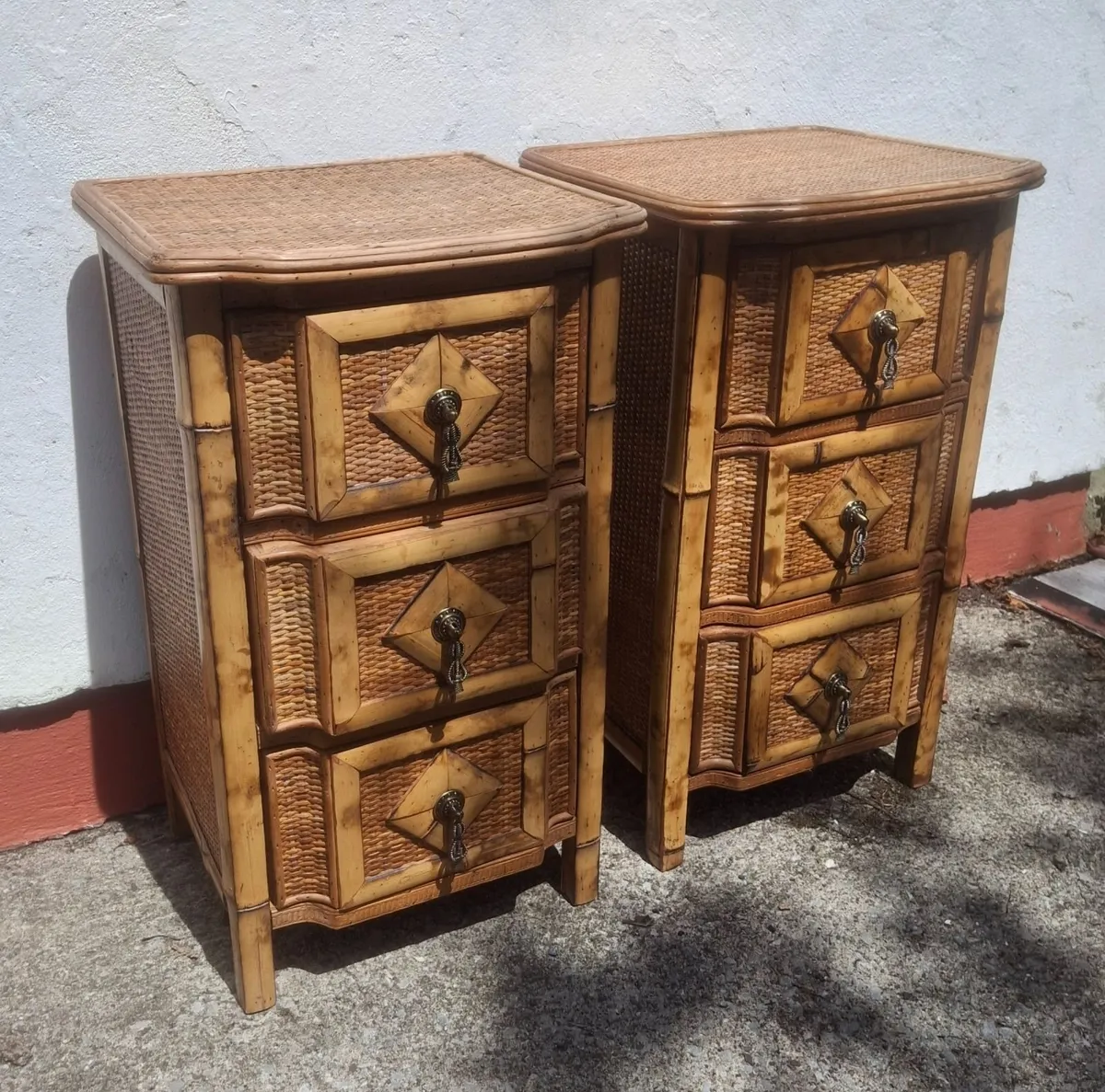 2 Bedroom / Bathroom Bamboo Effect Lockers. - Image 1