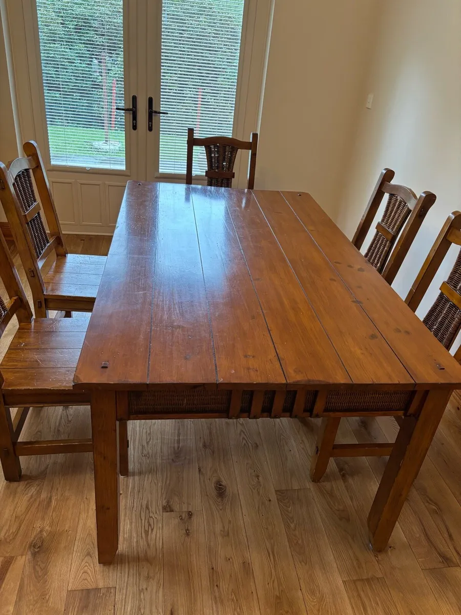 6ft table and 8 chairs - Image 1