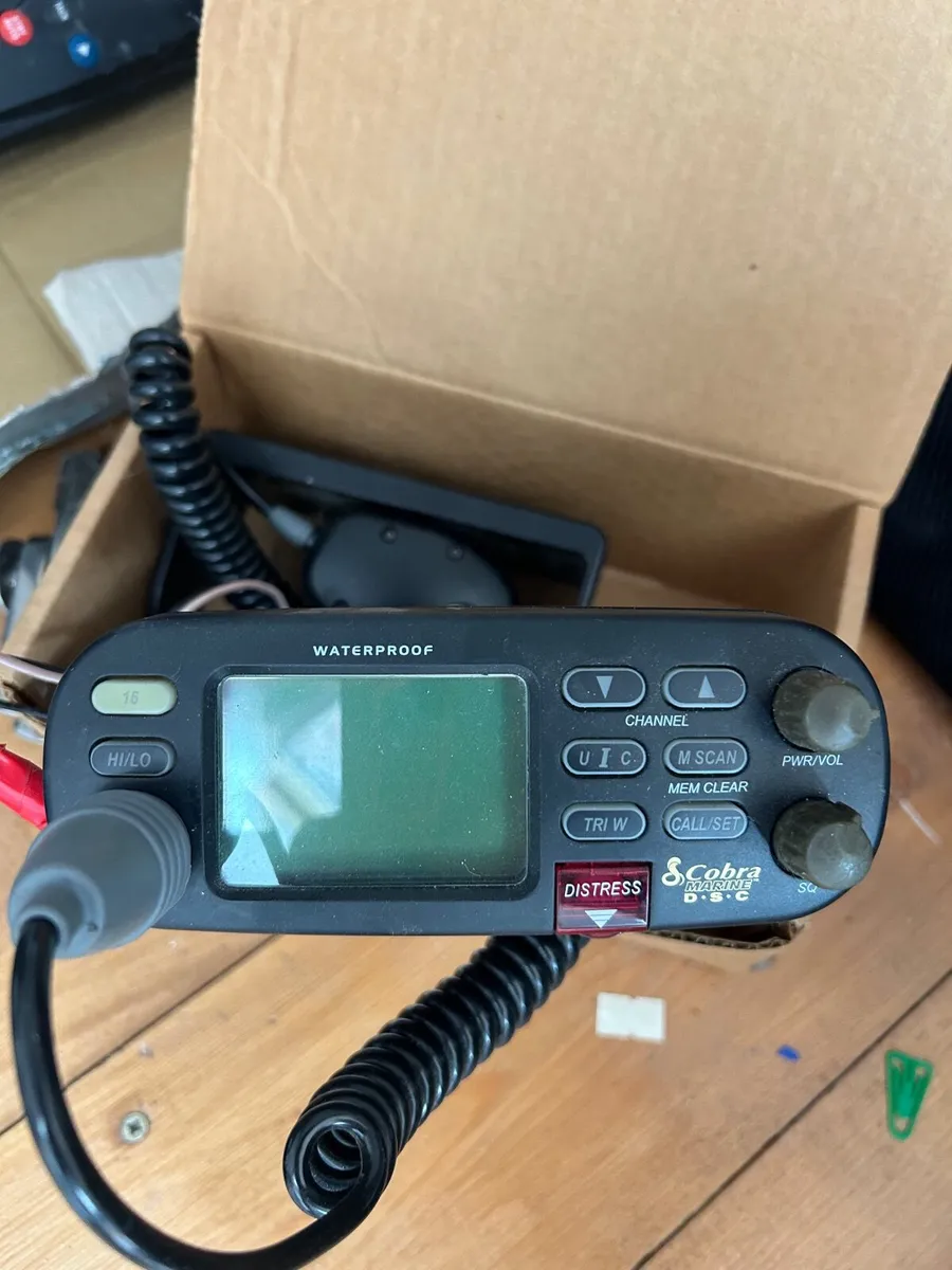 Cobra Marine DSC Radio.