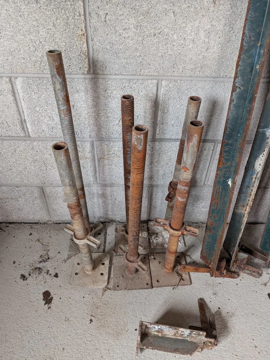 Scaffolding - Image 4