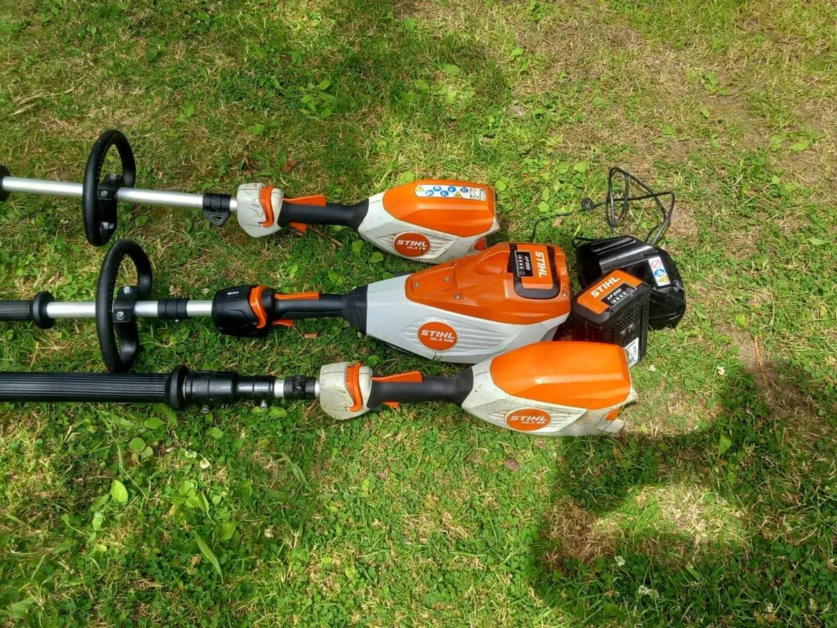 Sthil coordless Heage trimmers - Image 3