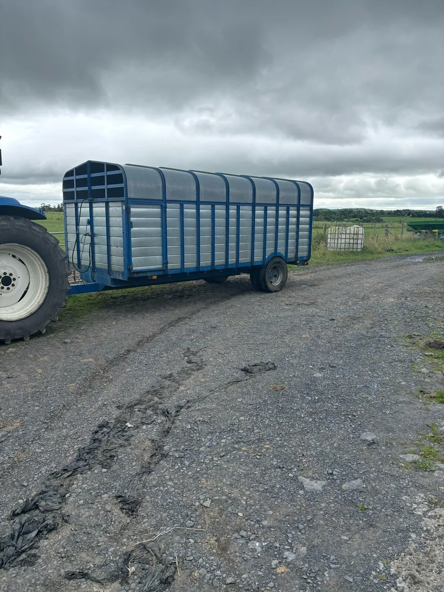 Livestock Trailer - Image 2