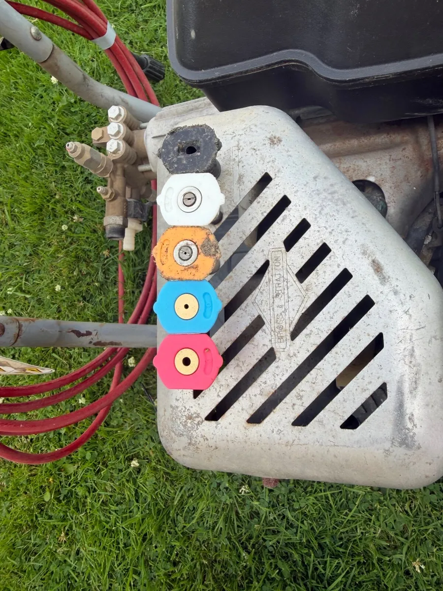 Petrol Pressure Washer - Image 2