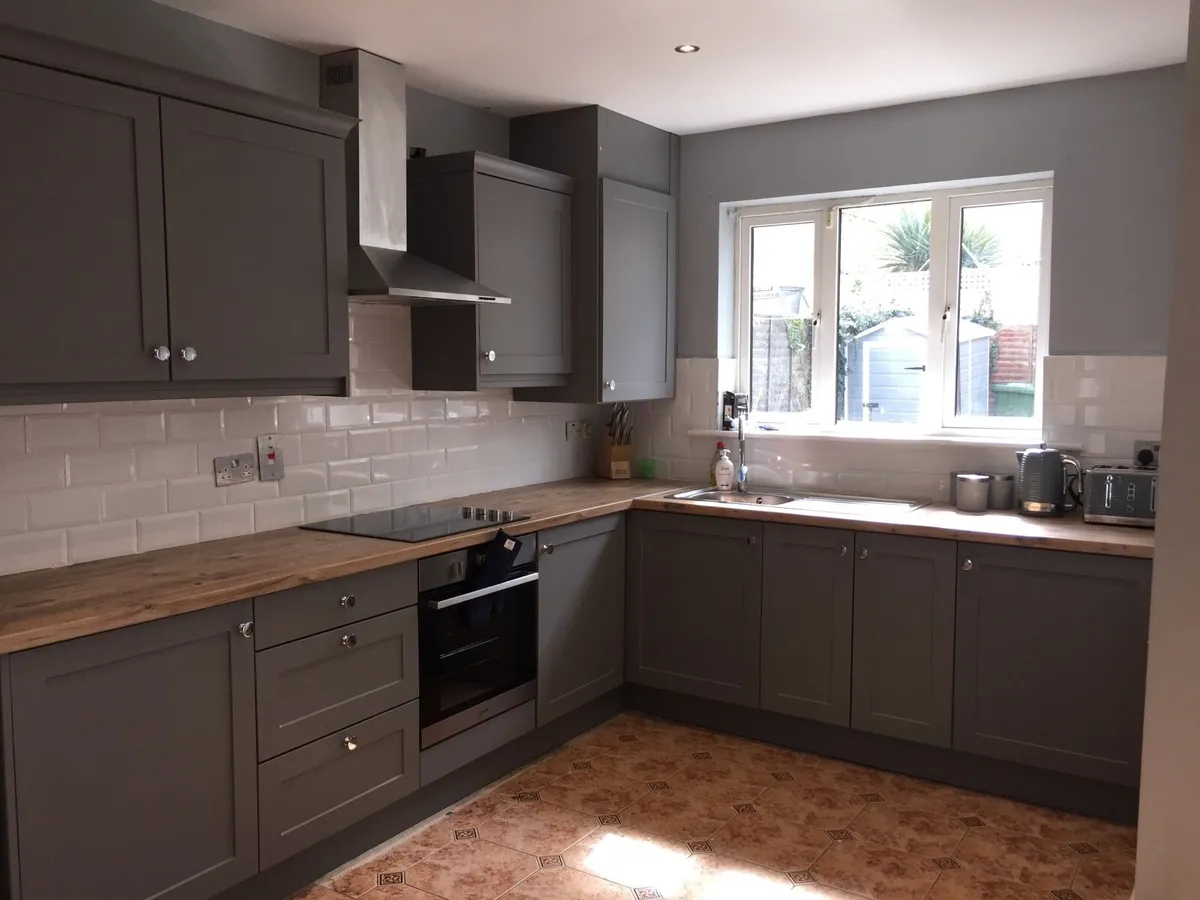 Kitchen - Image 3