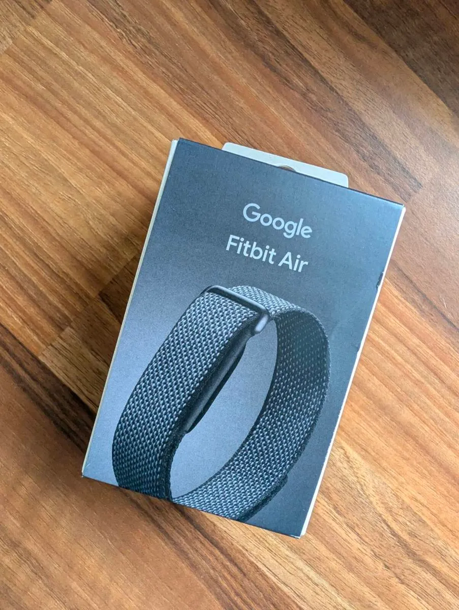 Fitbit Air Black, With Box/Receipt - Image 1