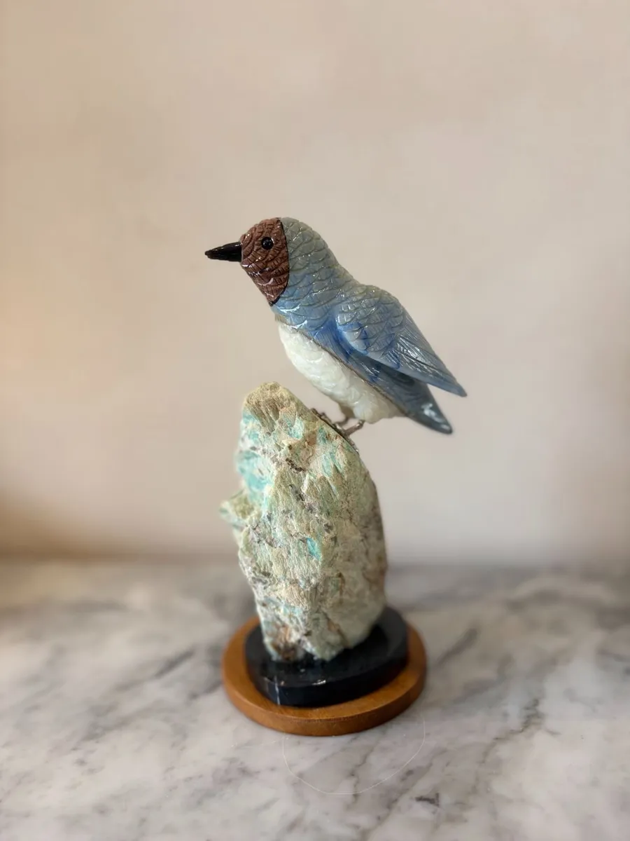 🐦 Hand-Carved Blue Chalcedony Songbird - Image 1