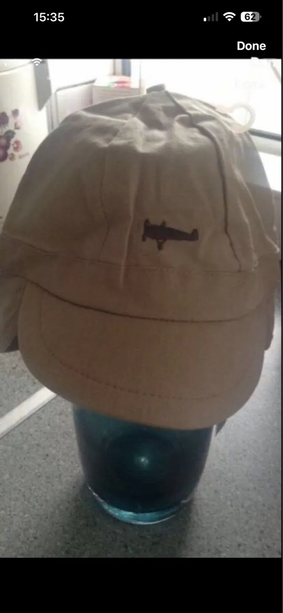 Boys BNWT designer cap 12/18 mths €5 - Image 1