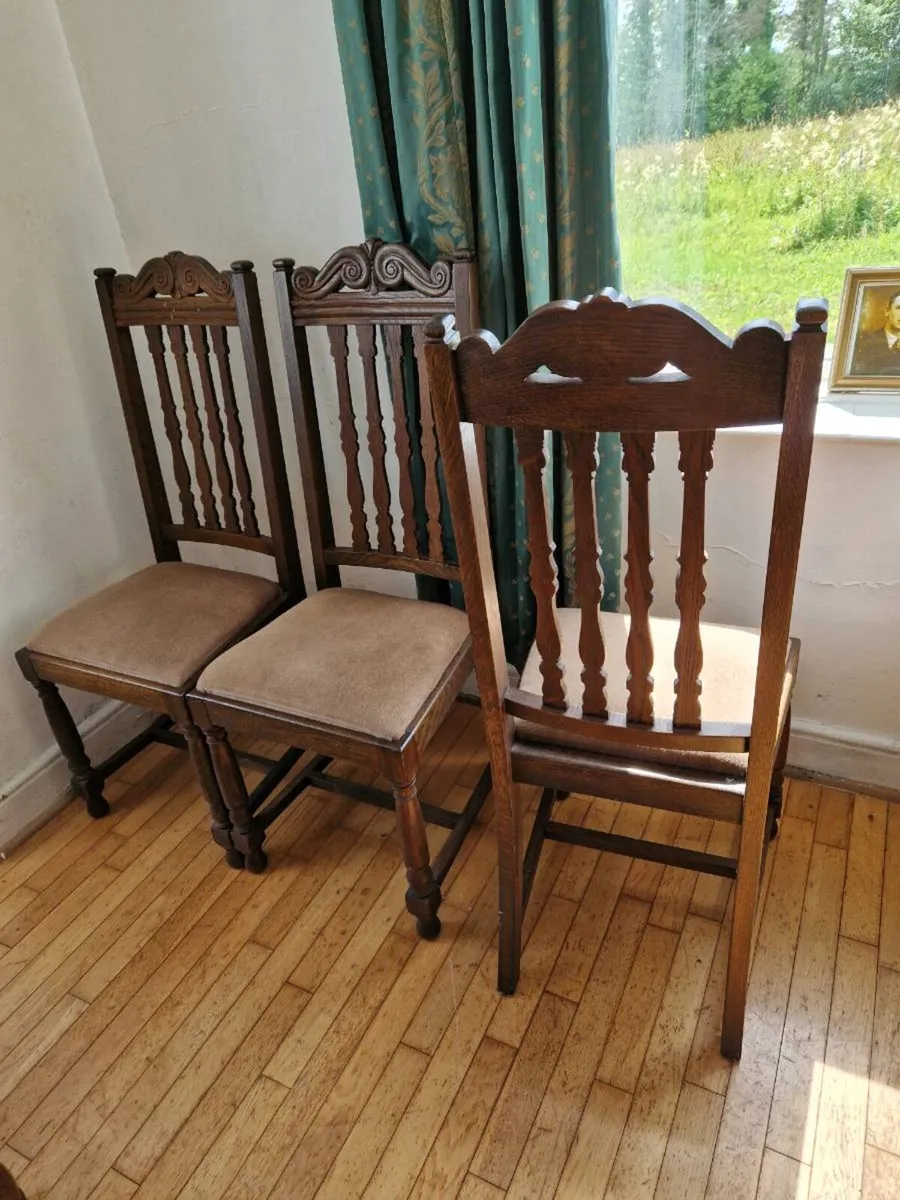 Extending Dining Table & Six Chairs - Image 4