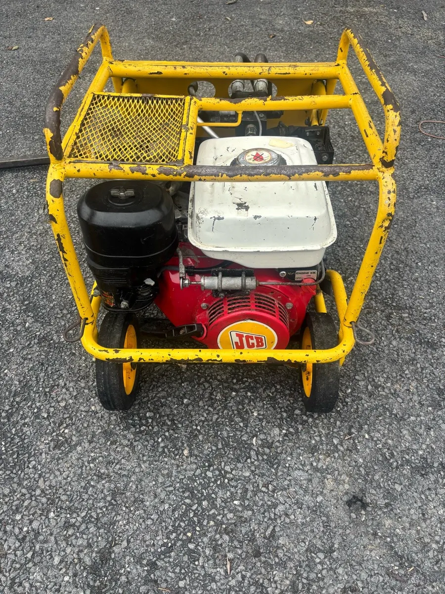Jcb beaver power pack - Image 1