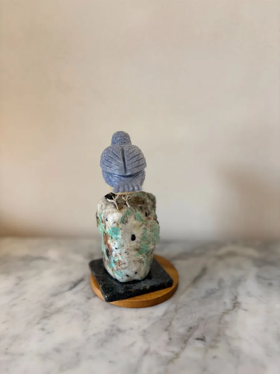 🐦 Hand-Carved Blue & Yellow Gemstone Blue Tit - Image 3