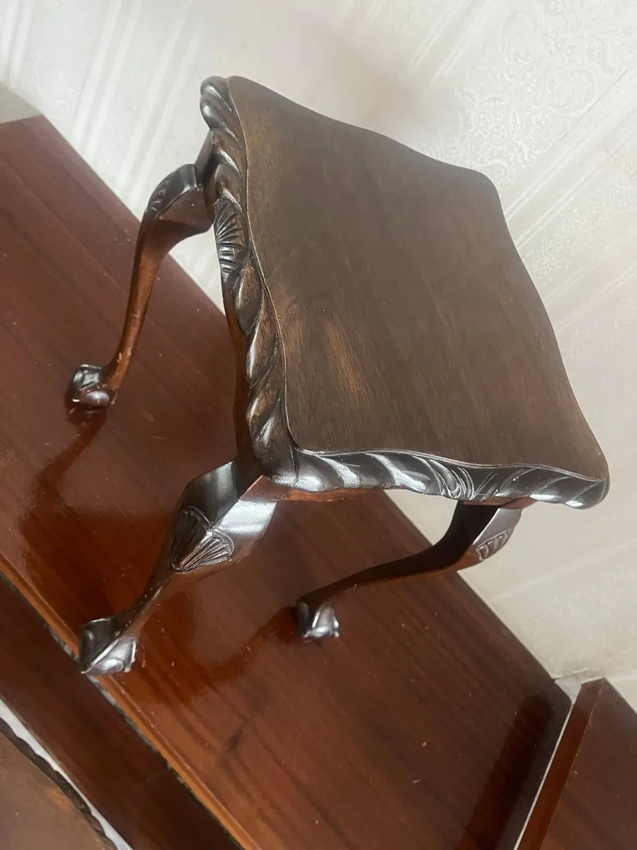 Set of 3 Carved Mahogany Nesting Tables - Image 3