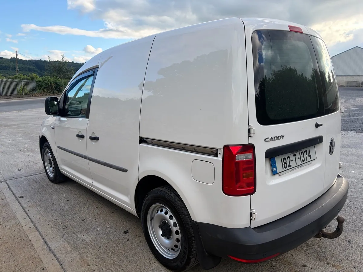 Volkswagen caddy - Image 4