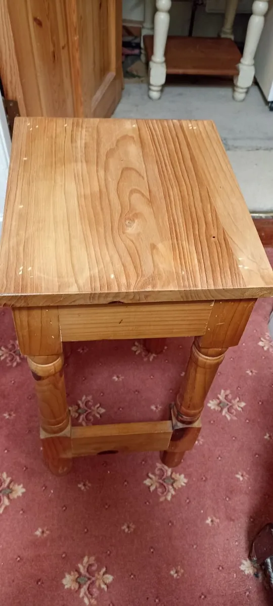 Small Pine Plant Stand - Image 3