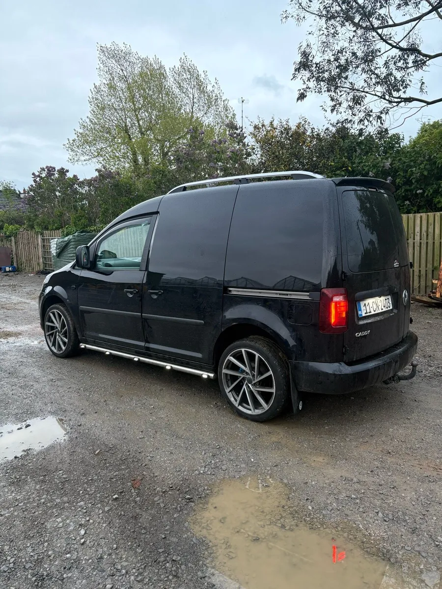 Vw caddy 2011 - Image 2