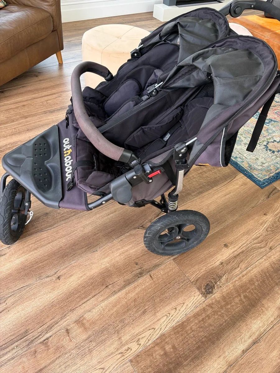 Out&About double buggy - Image 3