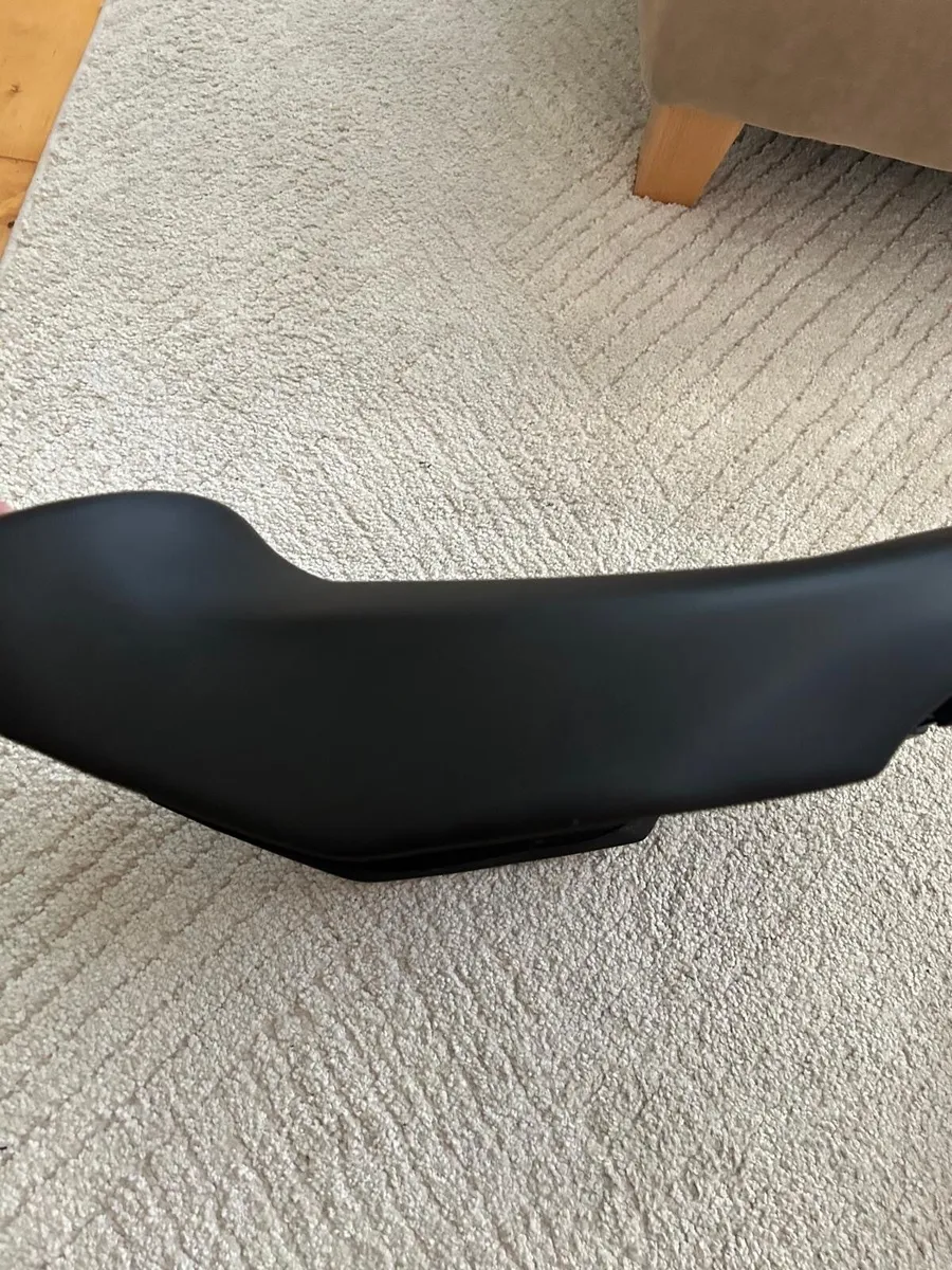 BMW seat - Image 2