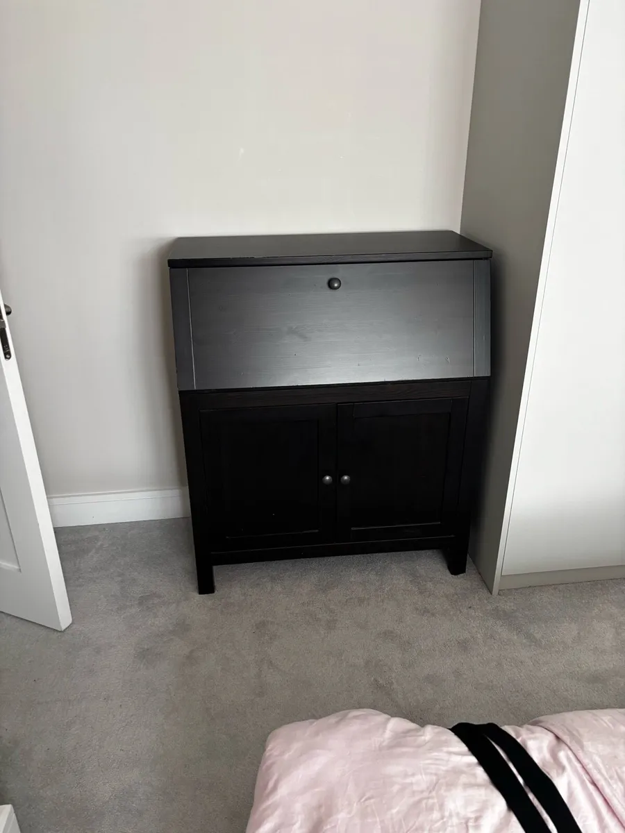 IKEA Bureau desk in dark brown/black - Image 1