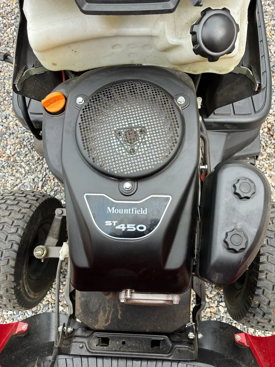 Ride on lawn mower - Image 4