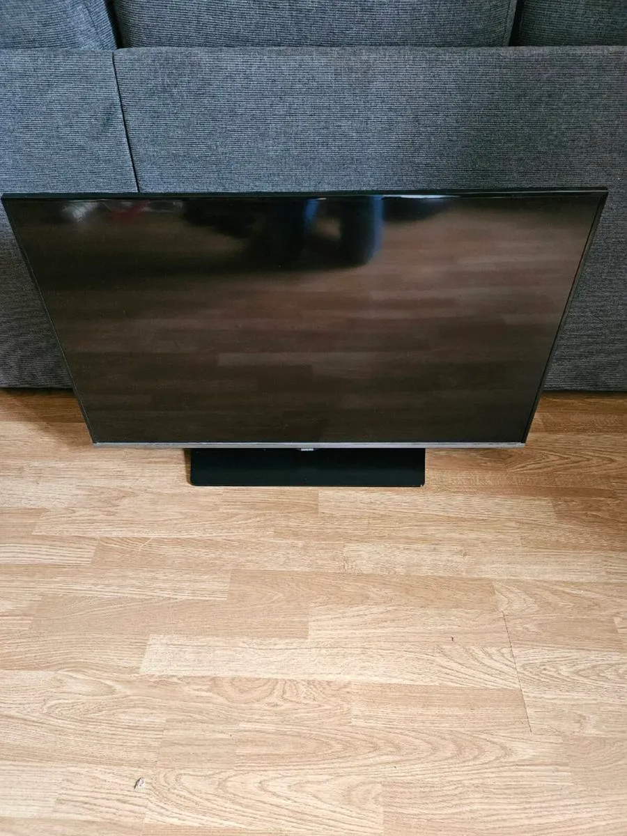 Samsung TV - Image 2