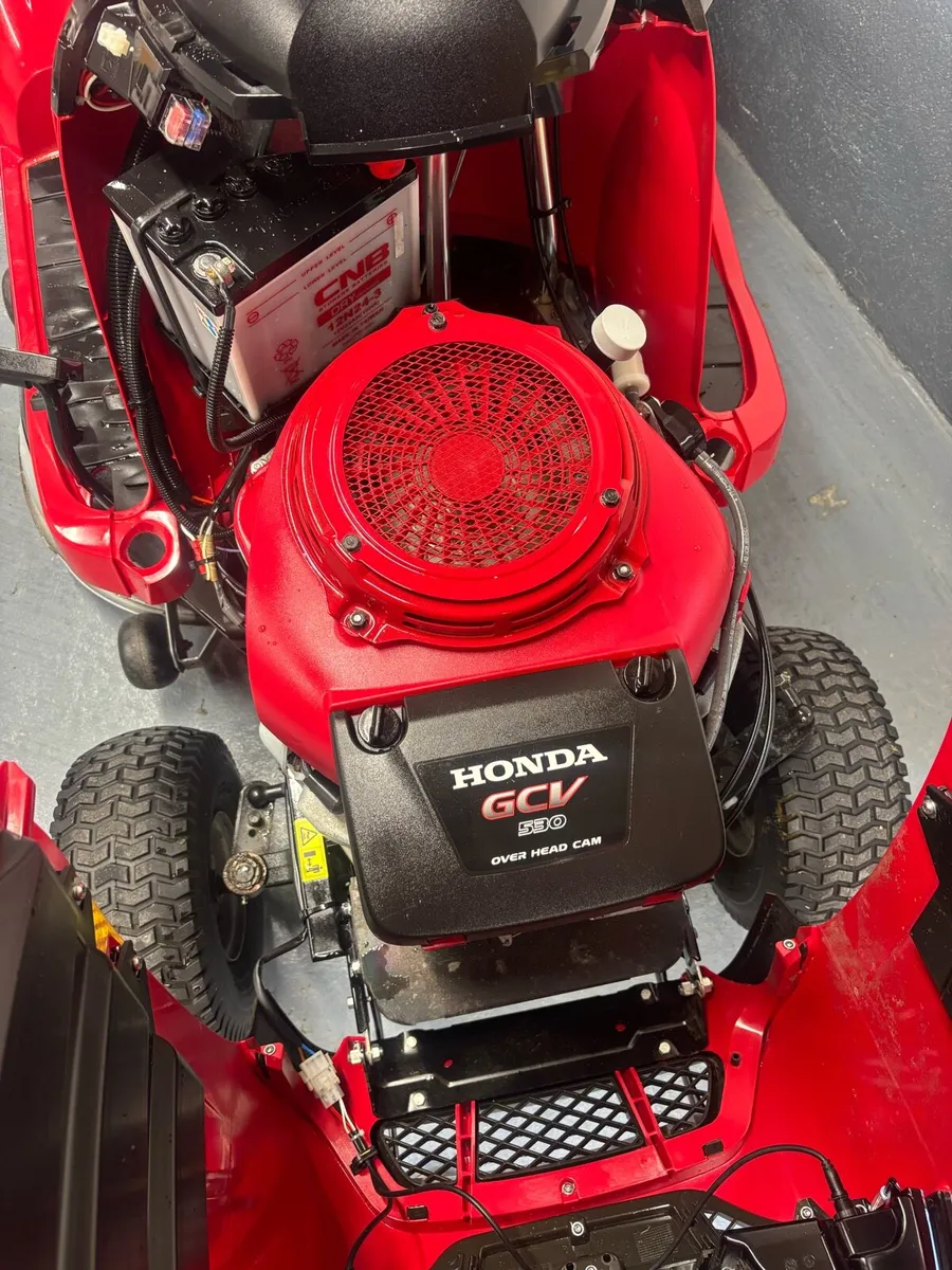 Honda lawnmower - Image 4