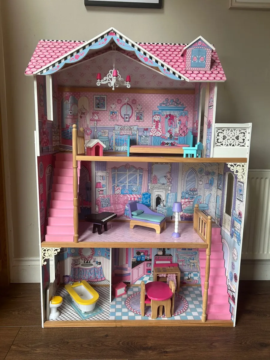 Dolls House