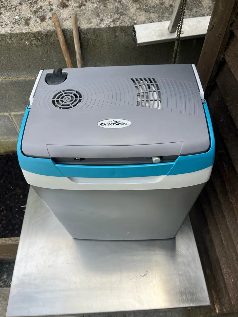 Camping Electric Cool Box - Image 2