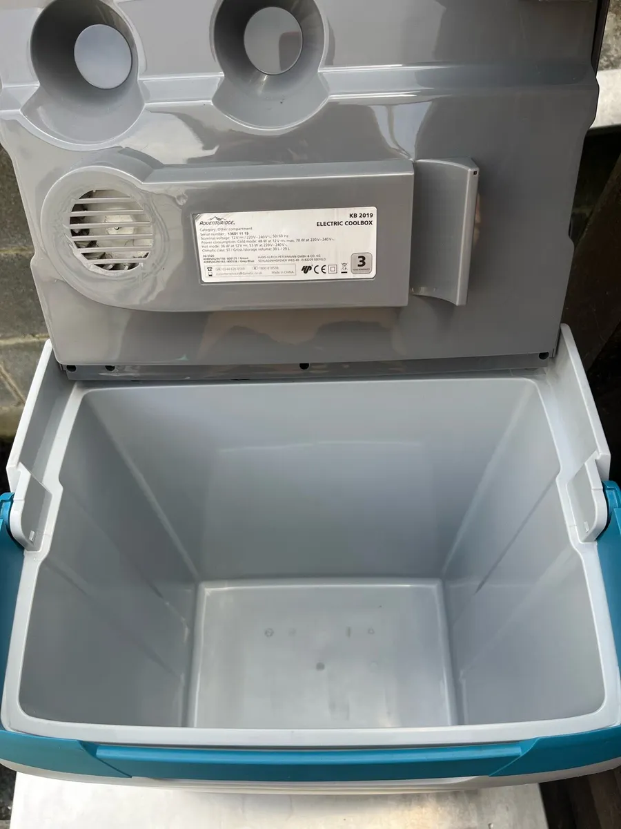 Camping Electric Cool Box - Image 3
